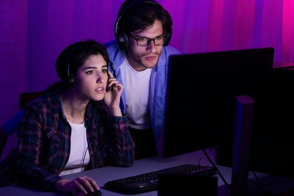 Pantalon arcane x league of legends : style et confort pour gamers